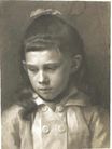 Густав Климт - Портрет девушки, голова слегка повернутой влево 1879